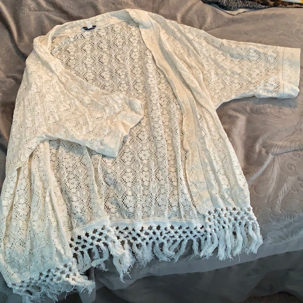 American Eagle size xs/s open lace cardigan